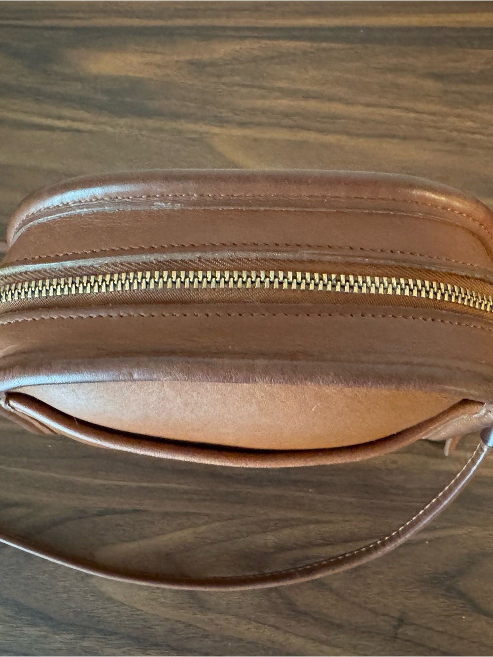 Vintage Coach Abbie British Tan Leather Crossbody Bag - style 9017 - Picture 5 of 11